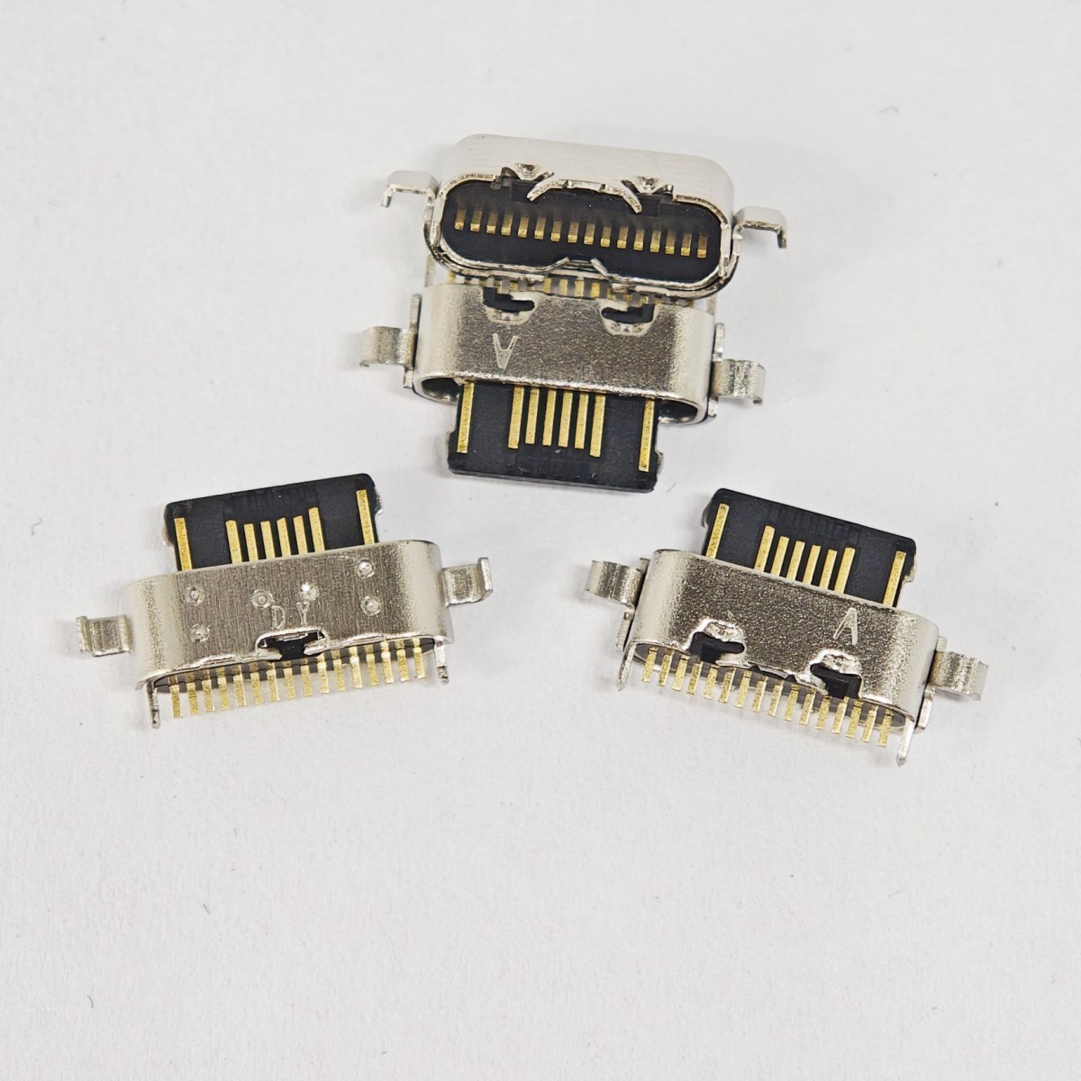 10-50Pcs For Motorola Moto G34 - огляд і ціна Usb C Docking Hub